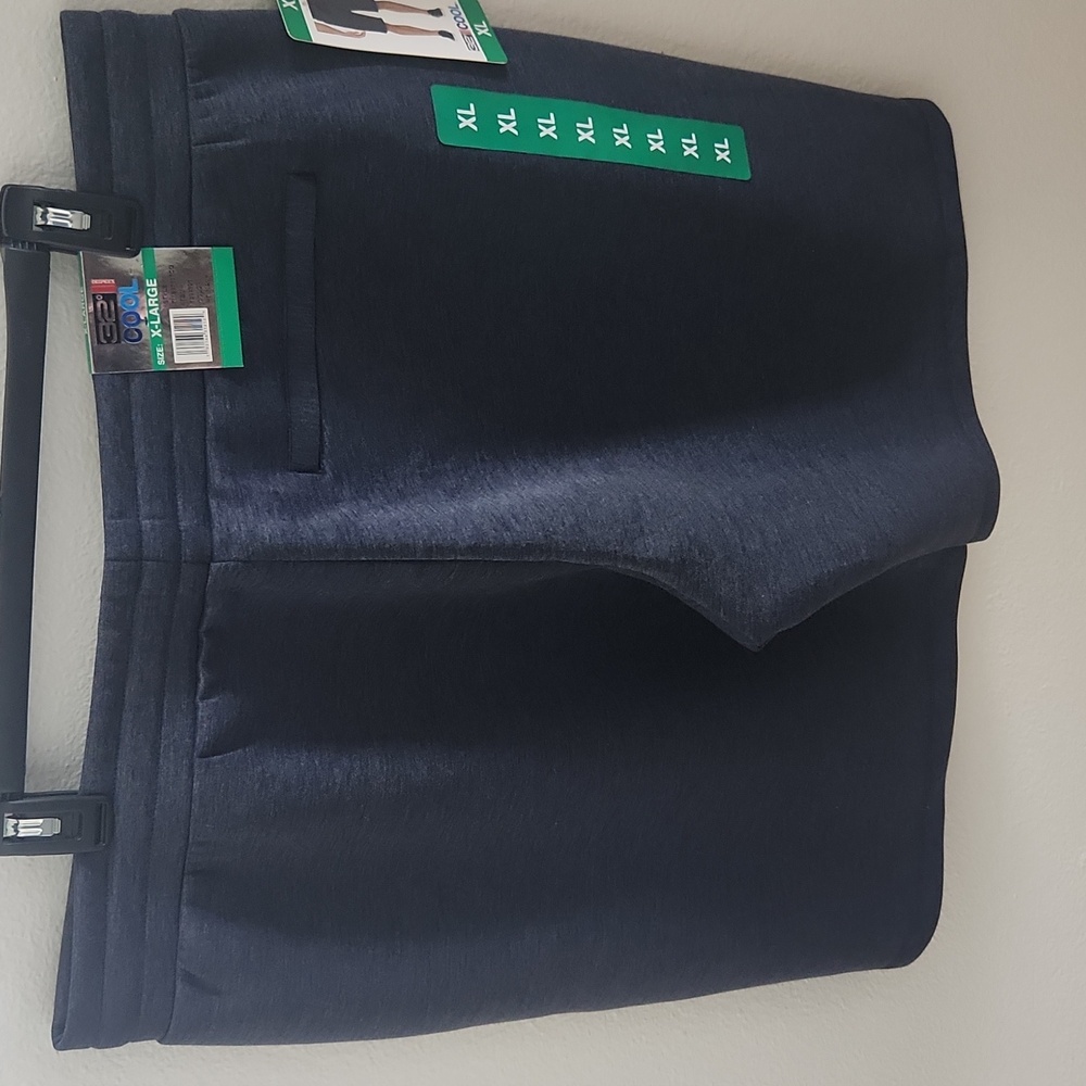 32 Degrees Men's Navy Shorts - Picture 3 of 8